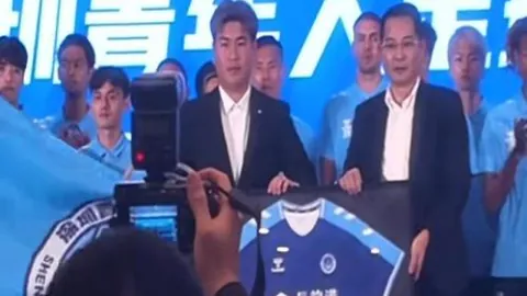 丁俊晖八强赛失利，斯诺克赛事两名额揭晓